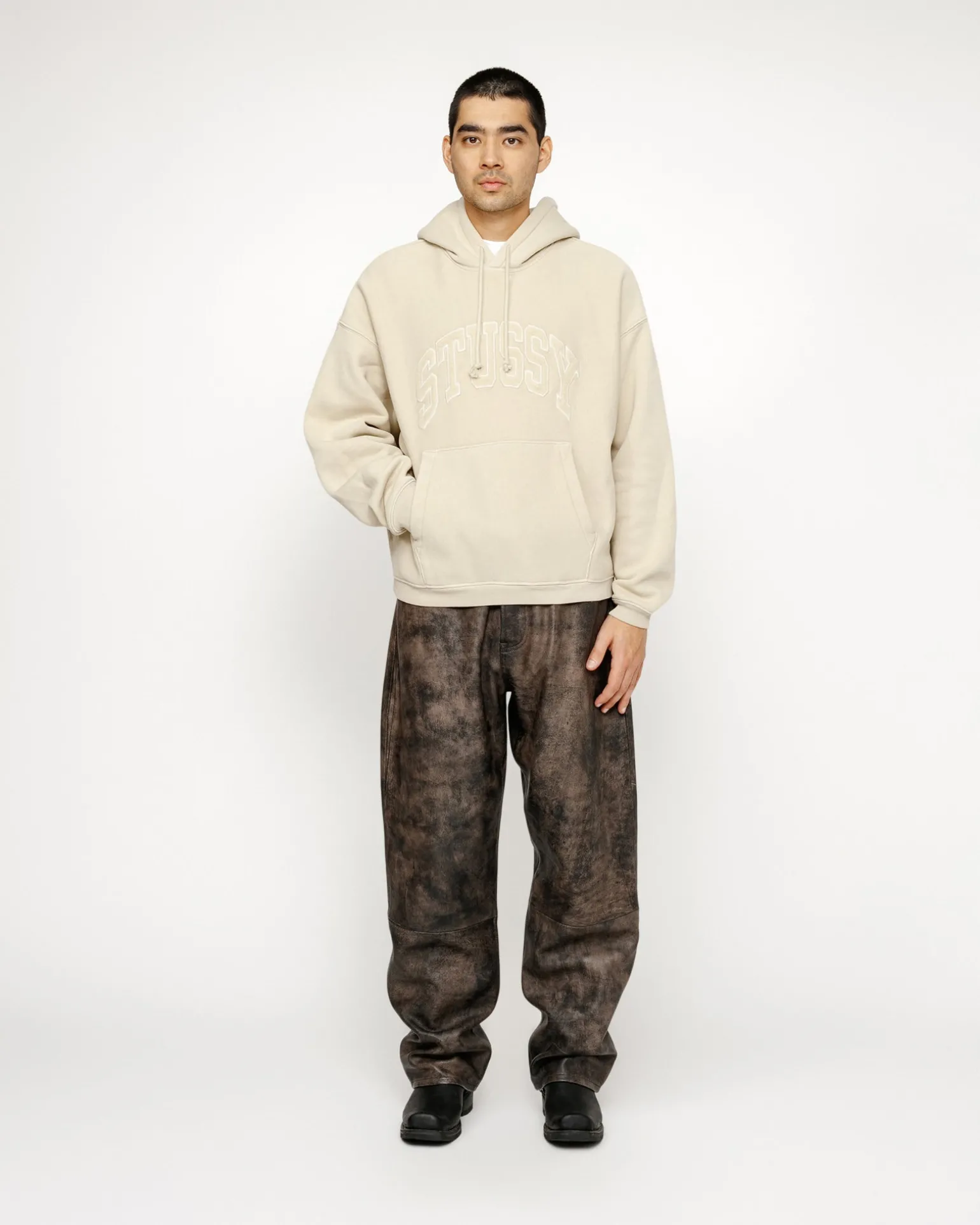 EMBROIDERED RELAXED HOODIE