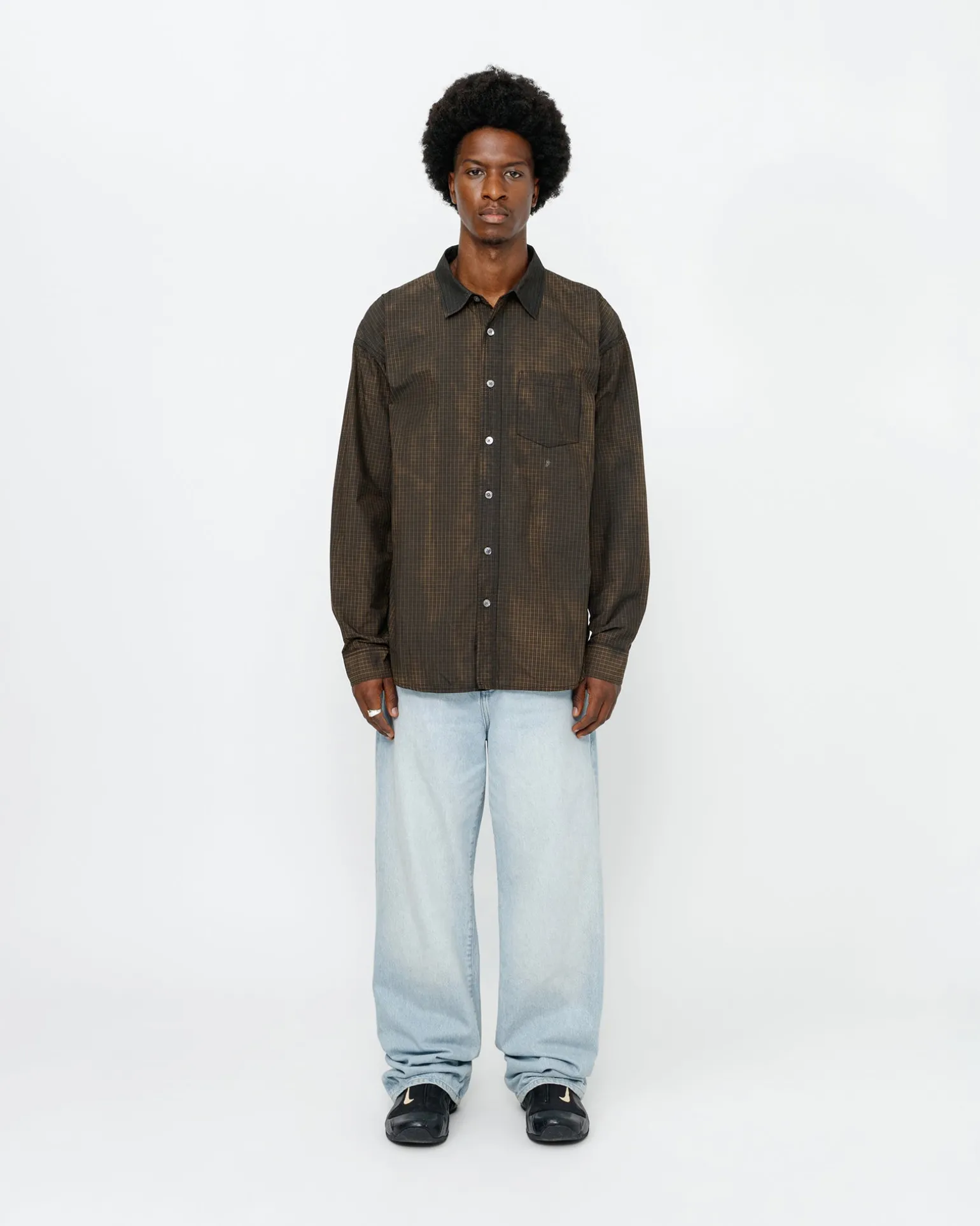 KLASSISCHES LS-SHIRT BESPRÜHT