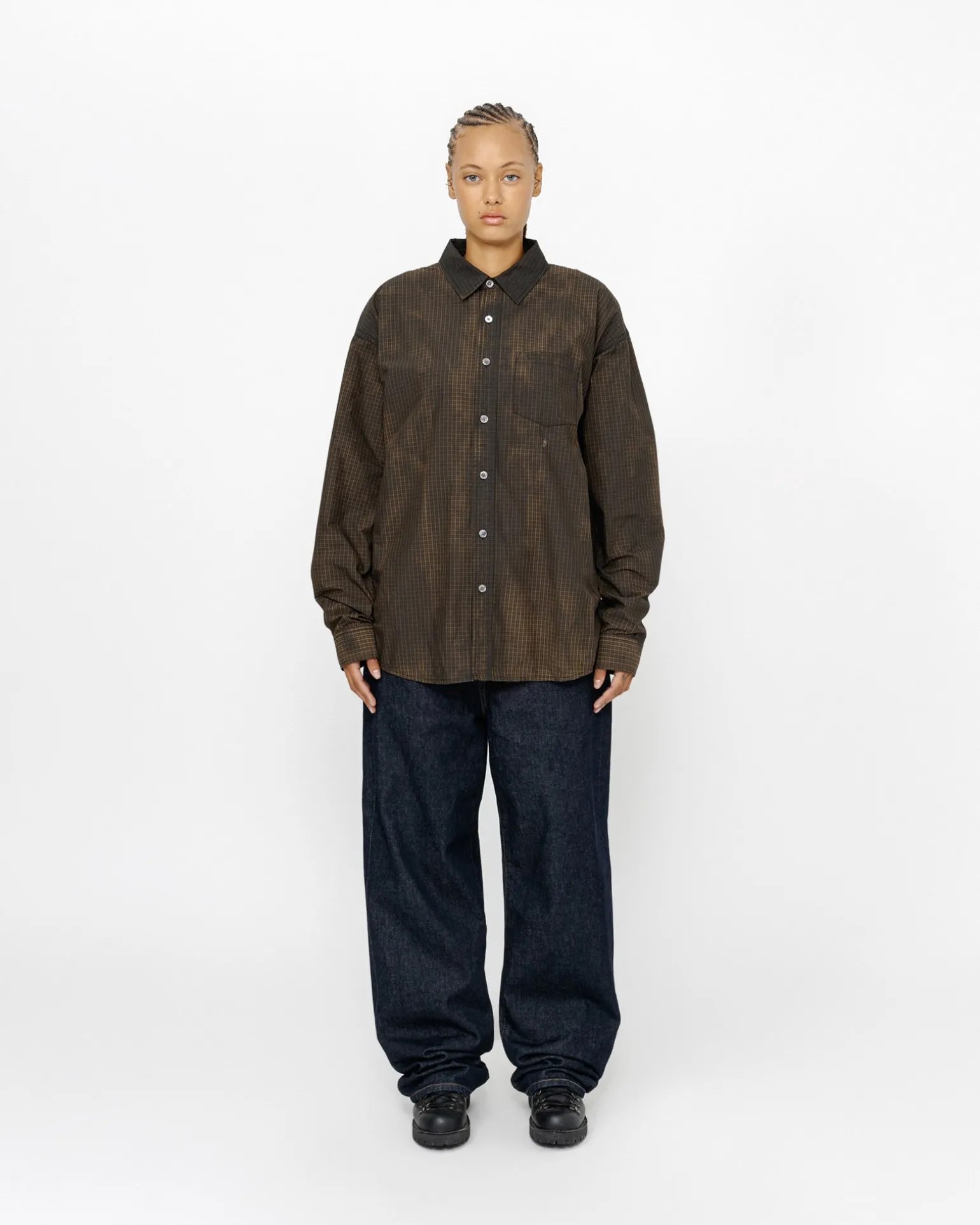 KLASSISCHES LS-SHIRT BESPRÜHT