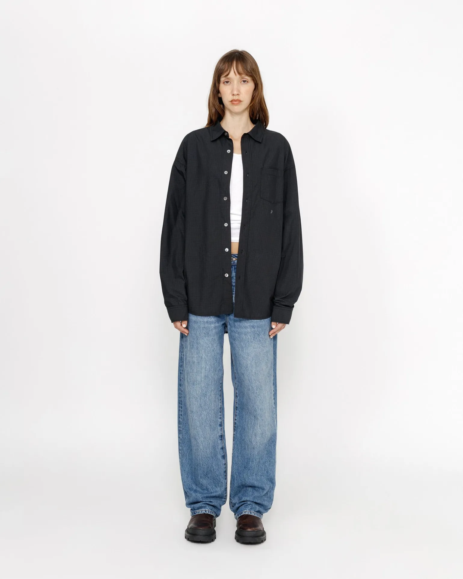 KLASSISCHES LS-SHIRT SPRÜHGEFÄRBT